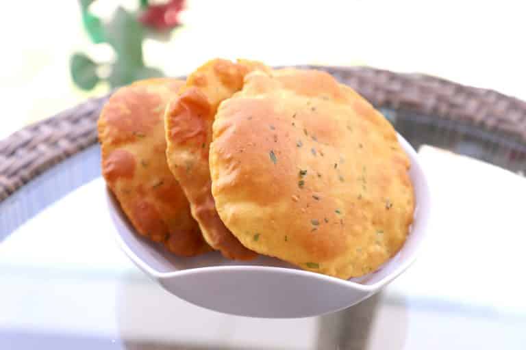 Aloo Poori – Potato poori recipe